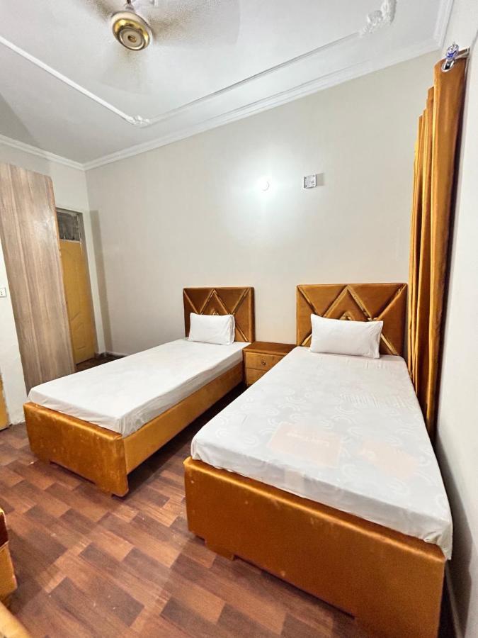 Eden Plus Executive Hotel Lahore Exterior photo