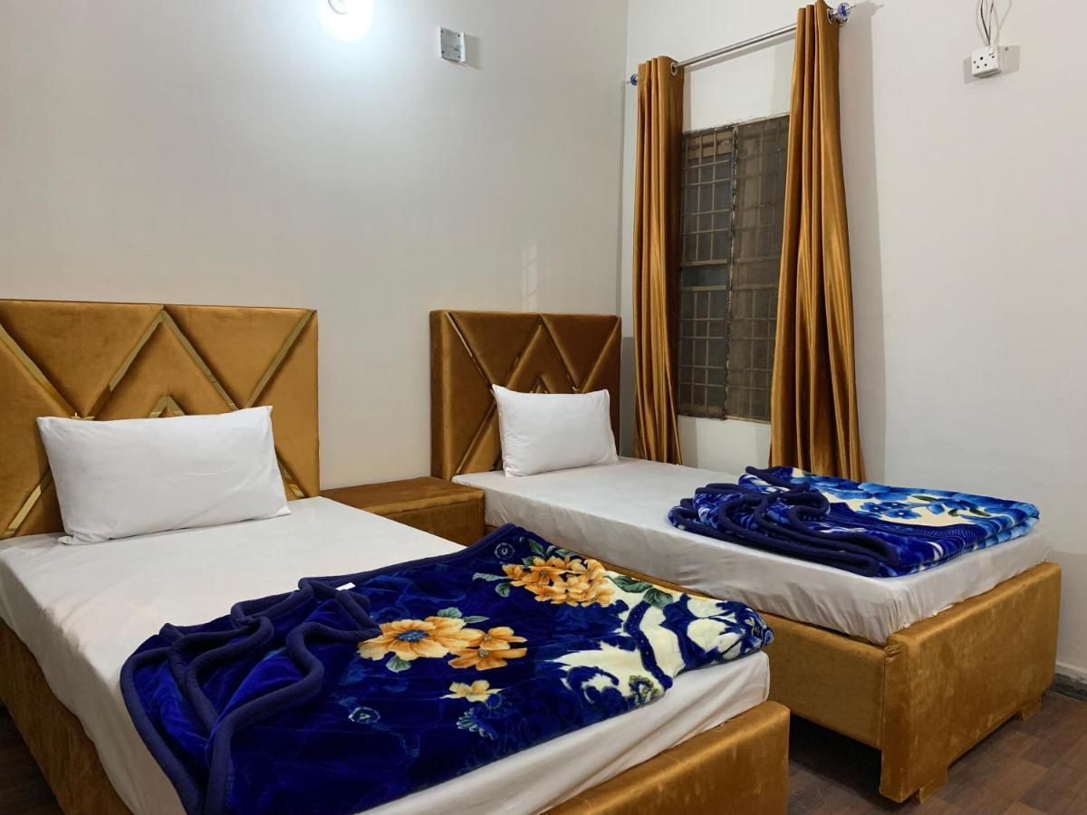 Eden Plus Executive Hotel Lahore Exterior photo