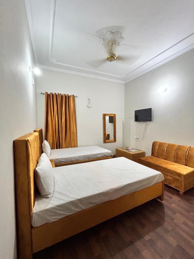 Eden Plus Executive Hotel Lahore Exterior photo